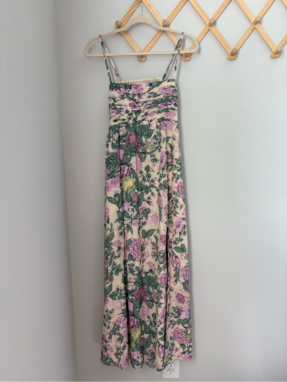 Abercrombie & Fitch Floral Maxi Dress size Medium